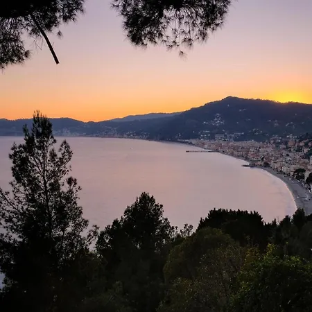 Attico Bellavista Mare Sea View * Αλάσιο